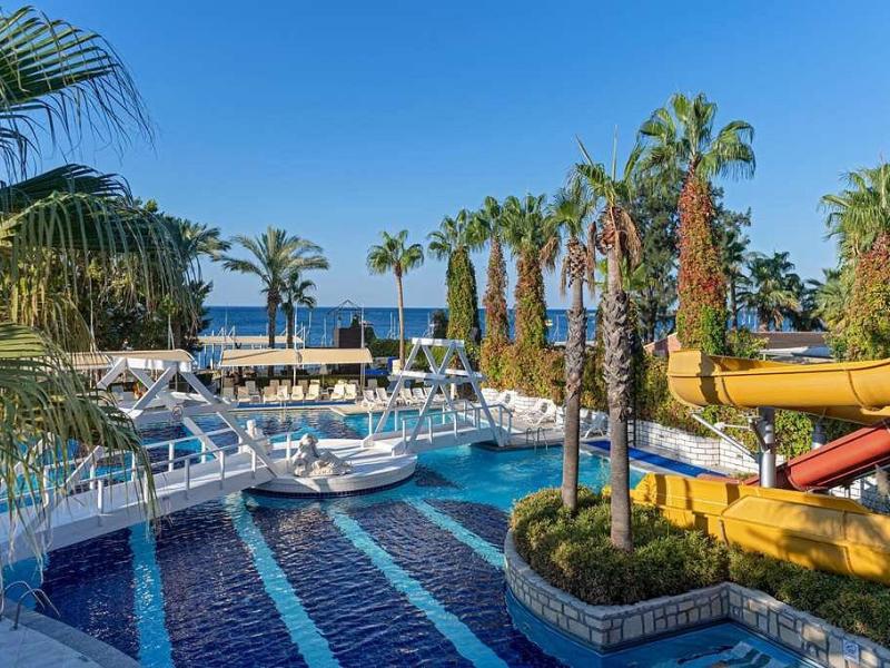 Sea Life Buket Resort & Beach