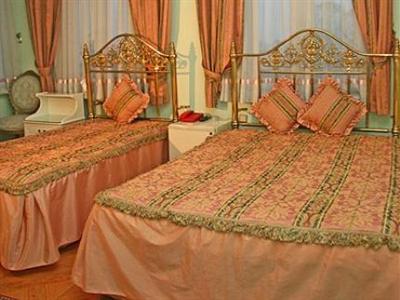 Askin Hotel