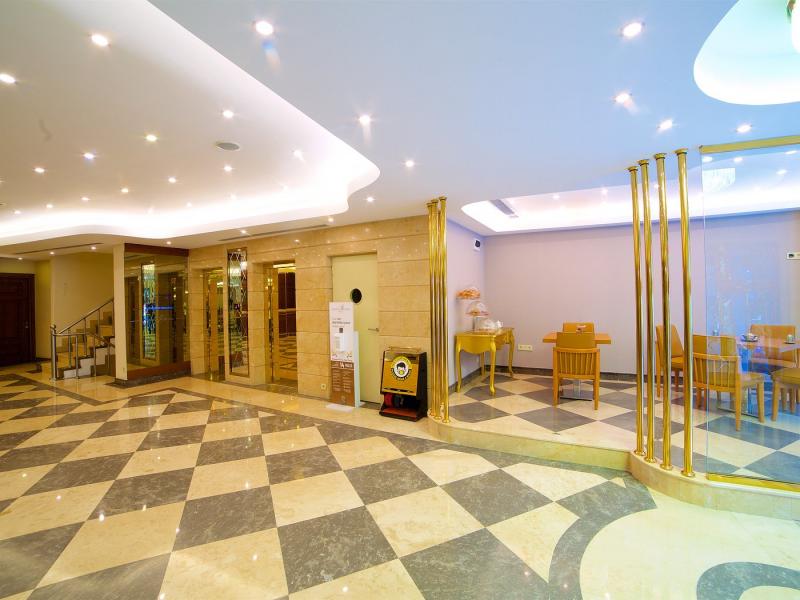 Aspen Hotel