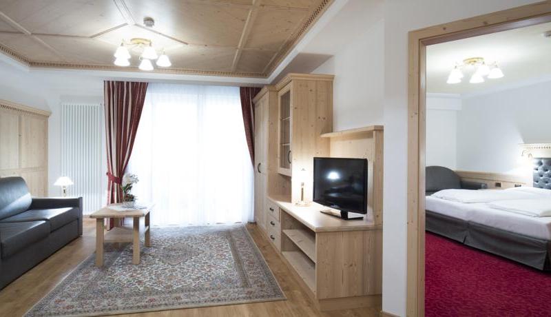 Isabel Residence