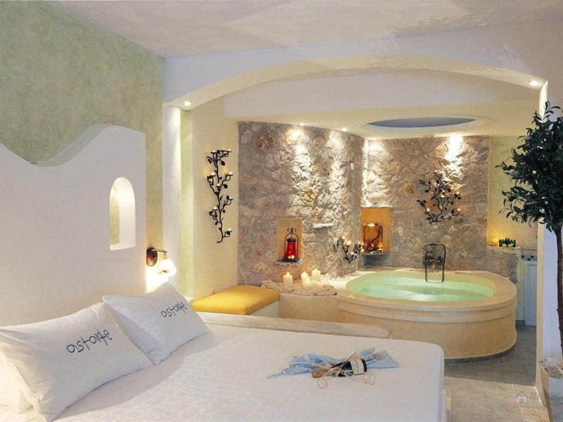 Astarte Suites