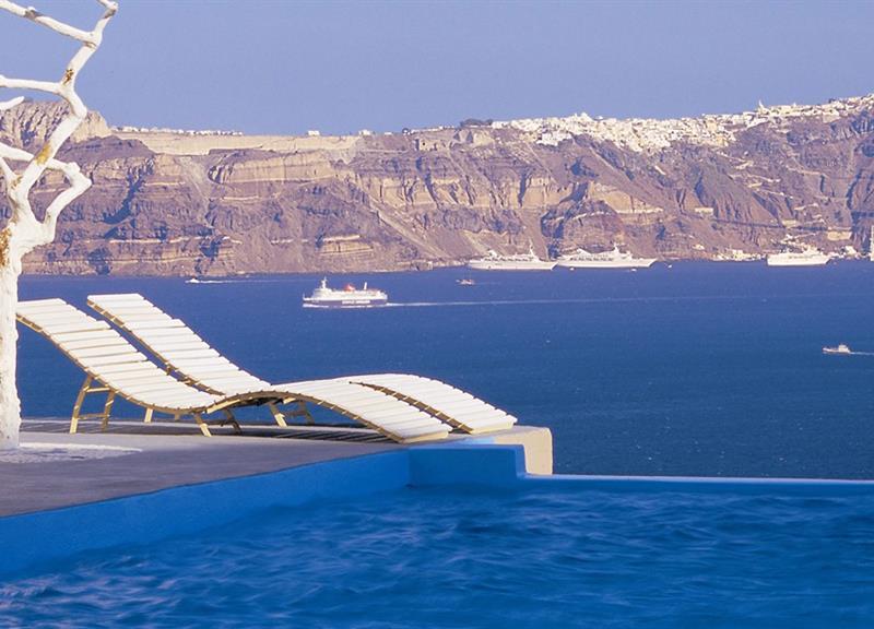 Astarte Suites