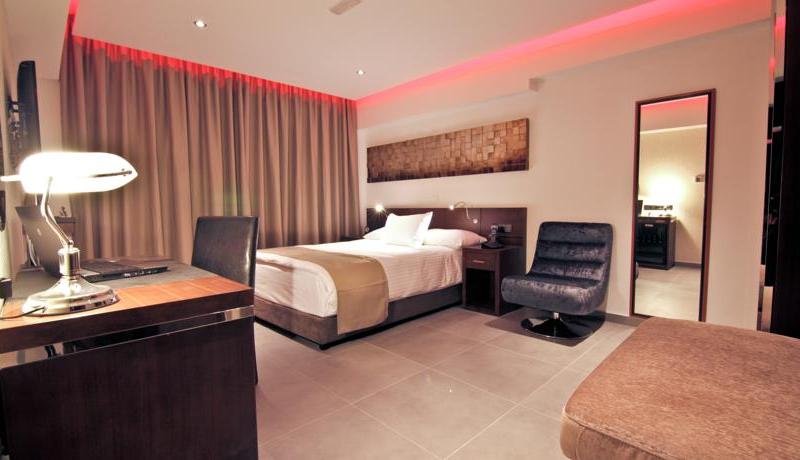 Achilleos City Hotel