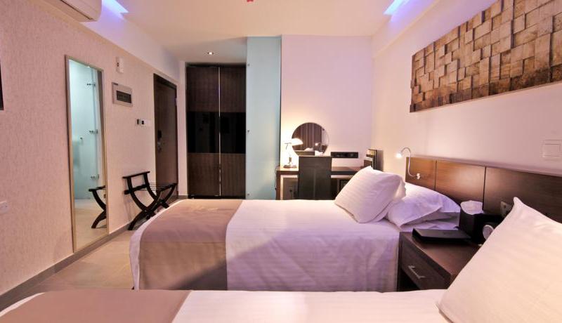 Achilleos City Hotel