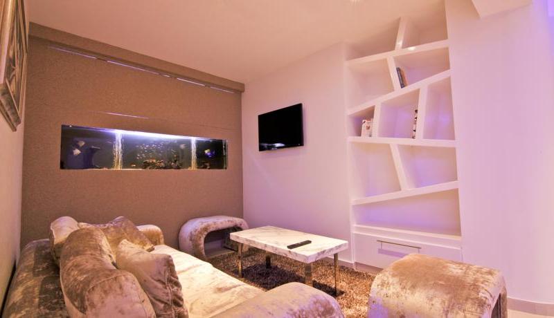 Achilleos City Hotel