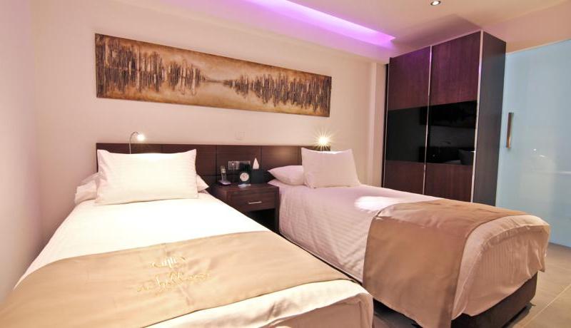 Achilleos City Hotel