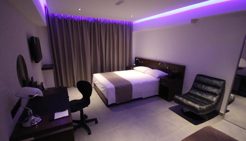 Achilleos City Hotel