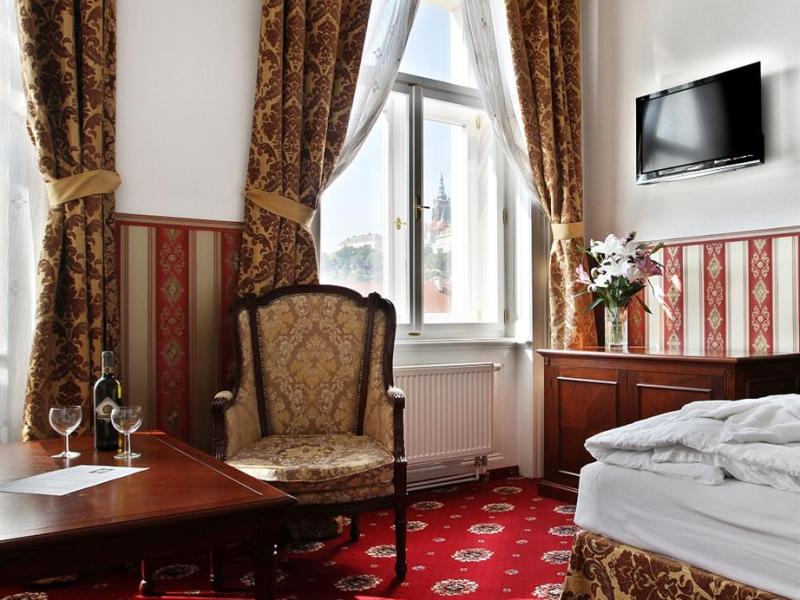 Trinidad Prague Castle