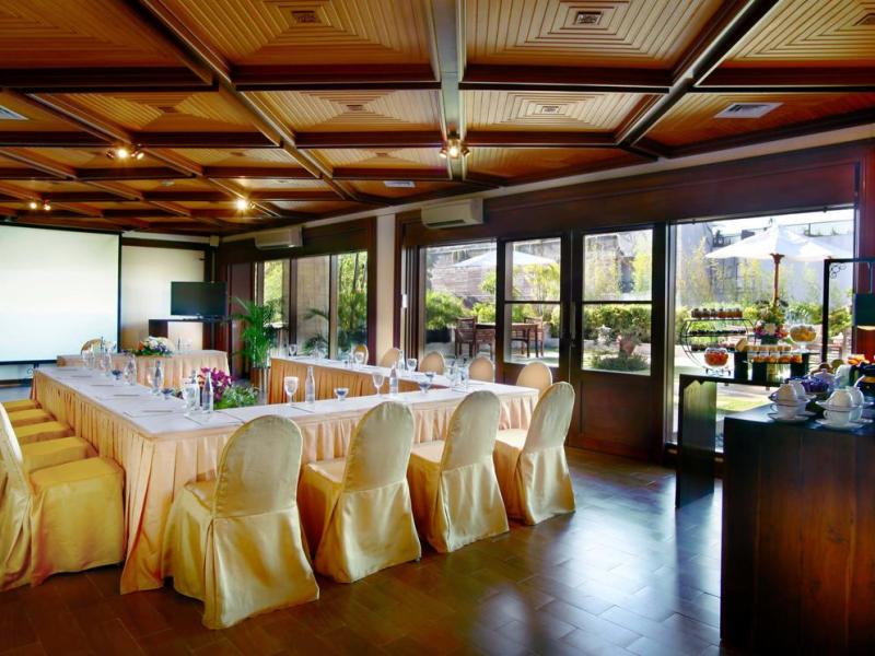 Nikko Bali Benoa Beach