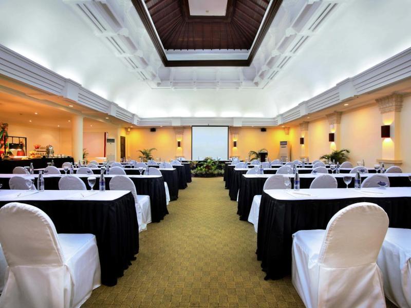 Nikko Bali Benoa Beach