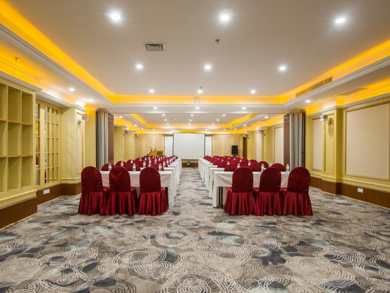 Resort Golden Palm Yalong Bay