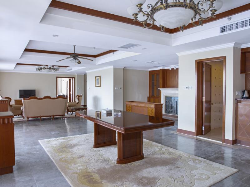 Resort Golden Palm Yalong Bay