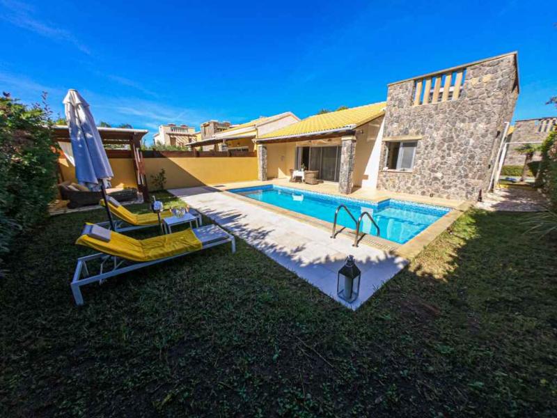 Restia Suites