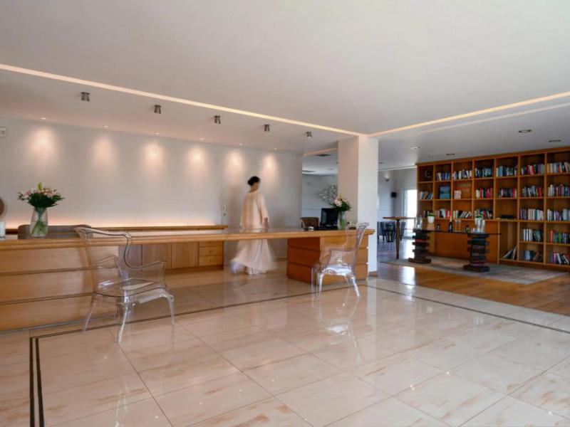 Restia Suites