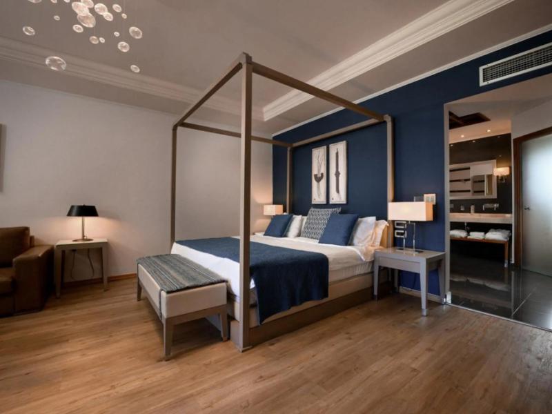 Restia Suites
