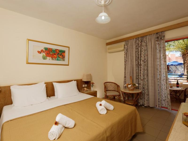 Rethymno Village Hotel