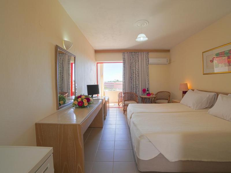 Rethymno Village Hotel