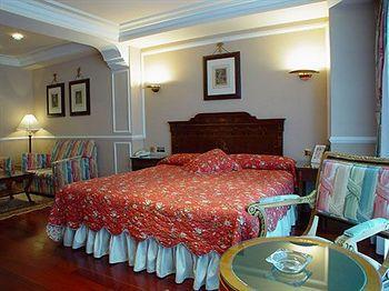 Hotel Rice Reyes Catolicos