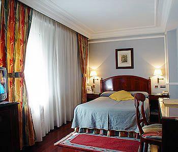 Hotel Rice Reyes Catolicos