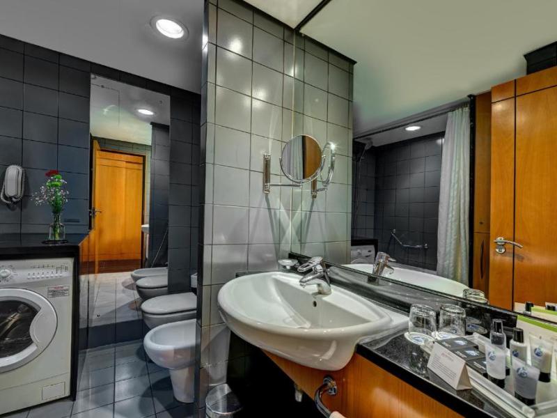 J5 Hotels – Port Saeed