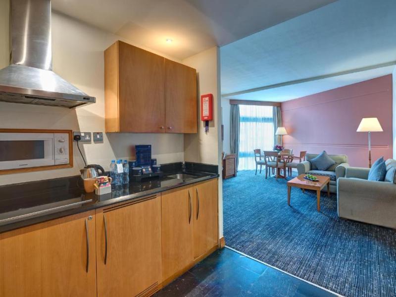 J5 Hotels – Port Saeed