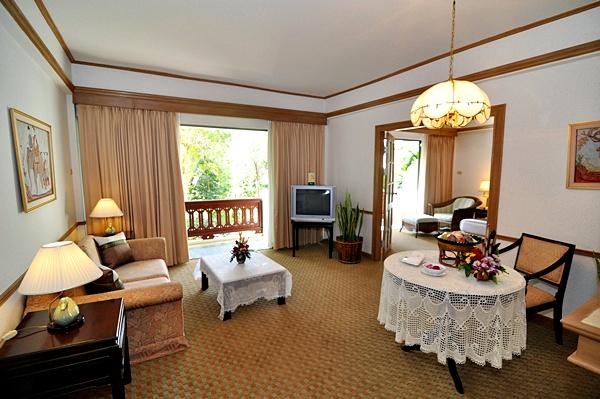Wiang Indra Riverside Resort