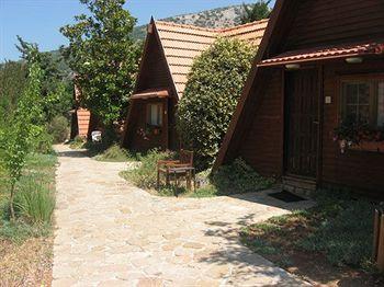 Rimonim Hermon Holiday Village