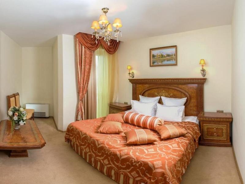 Ring Premier Hotel