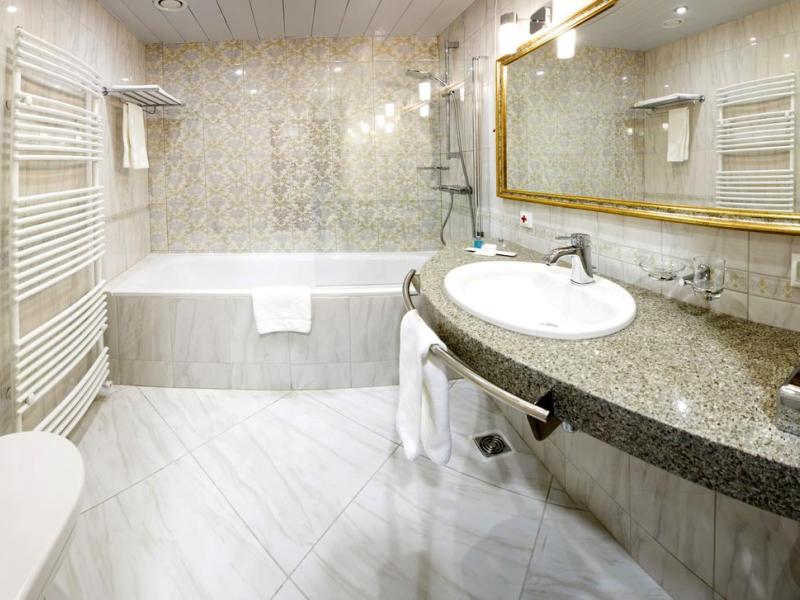 Ring Premier Hotel