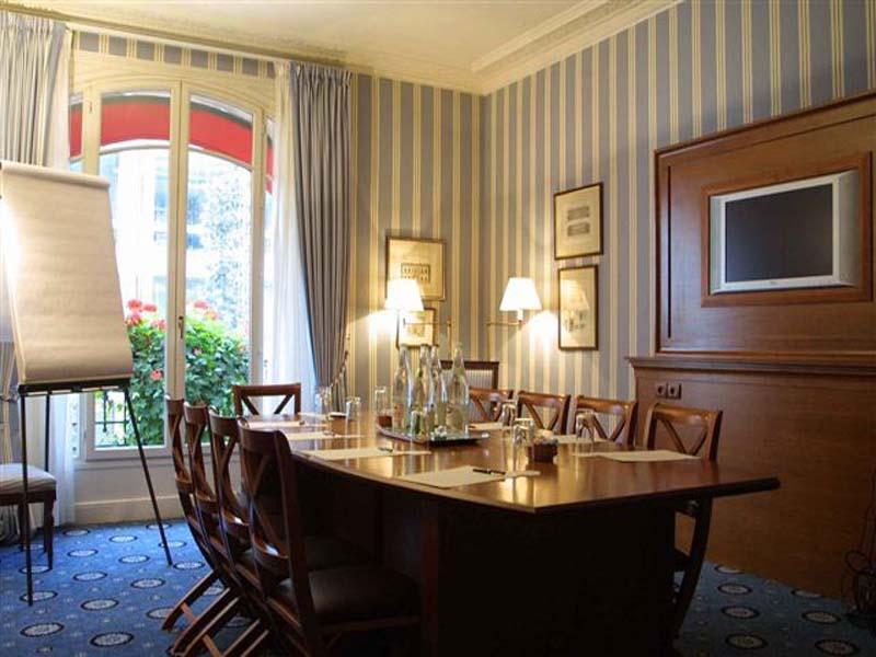 Maison Astor Paris, Curio Collection by Hilton