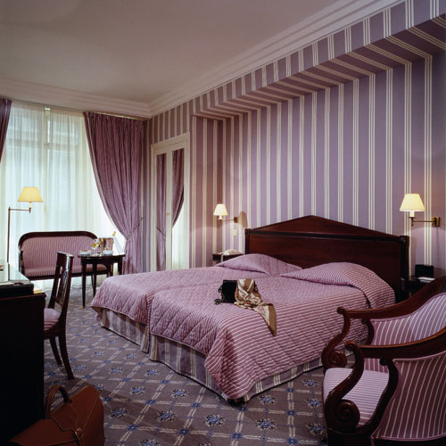 Maison Astor Paris, Curio Collection by Hilton