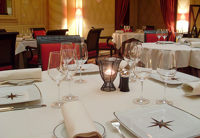 Maison Astor Paris, Curio Collection by Hilton