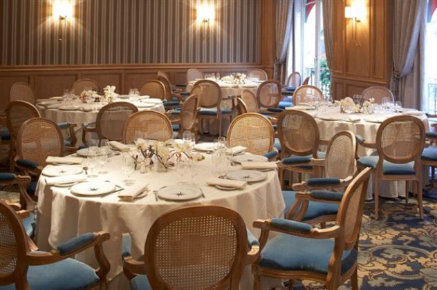 Maison Astor Paris, Curio Collection by Hilton