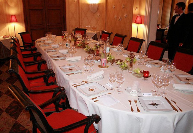 Maison Astor Paris, Curio Collection by Hilton