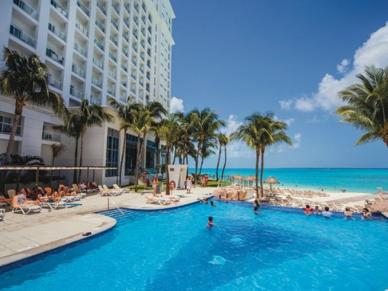 Hotel Riu Cancun