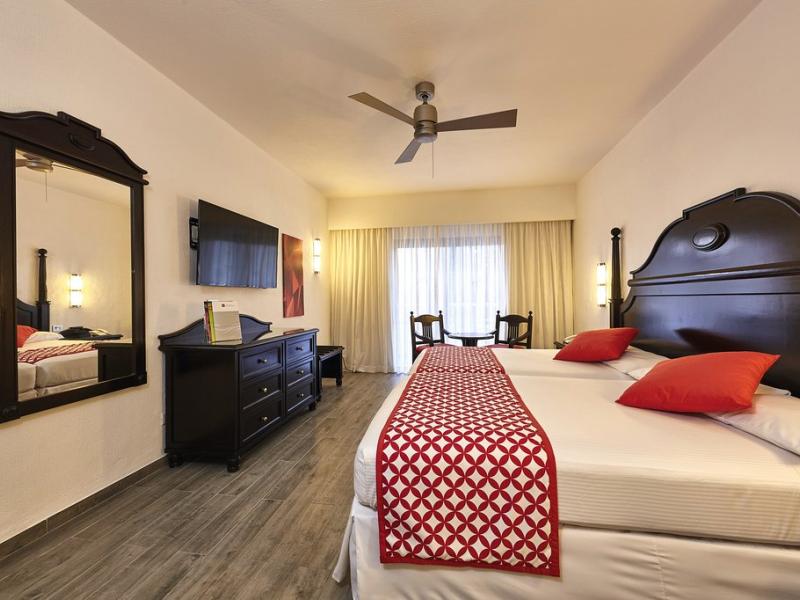 Hotel Riu Tequila