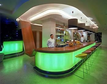 Riva Marina, Hvar Hotel