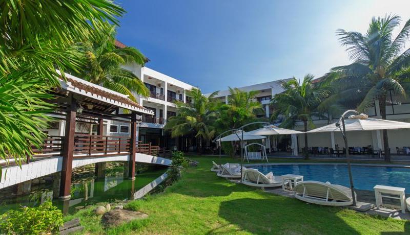 River Beach Resort & Residences