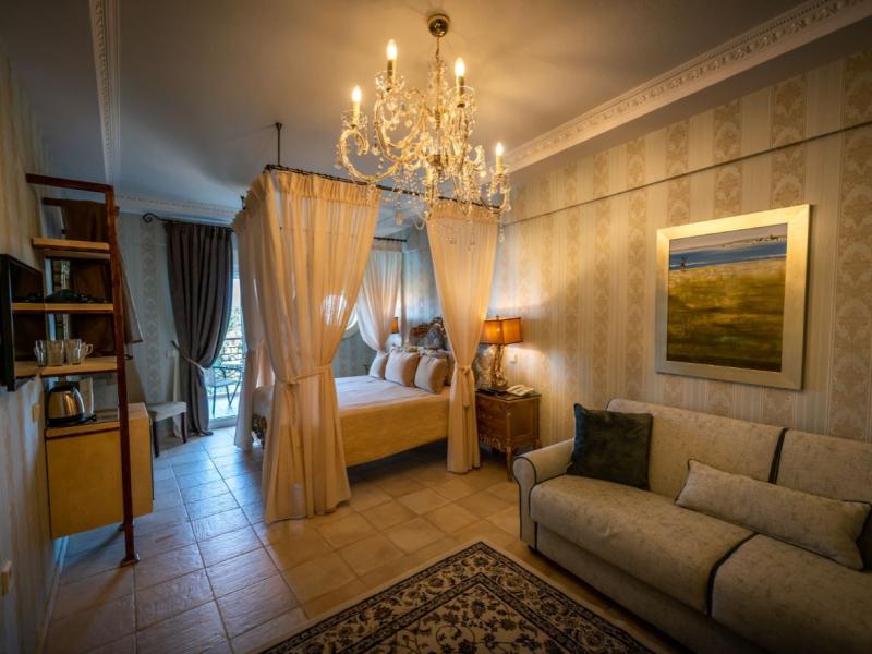 Achtis Boutique Hotel