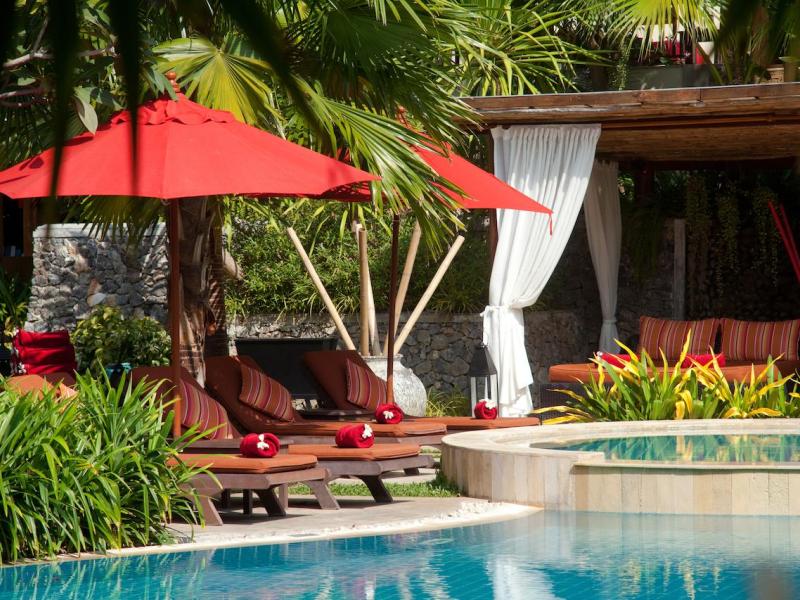 Rocky`s Boutique Resort