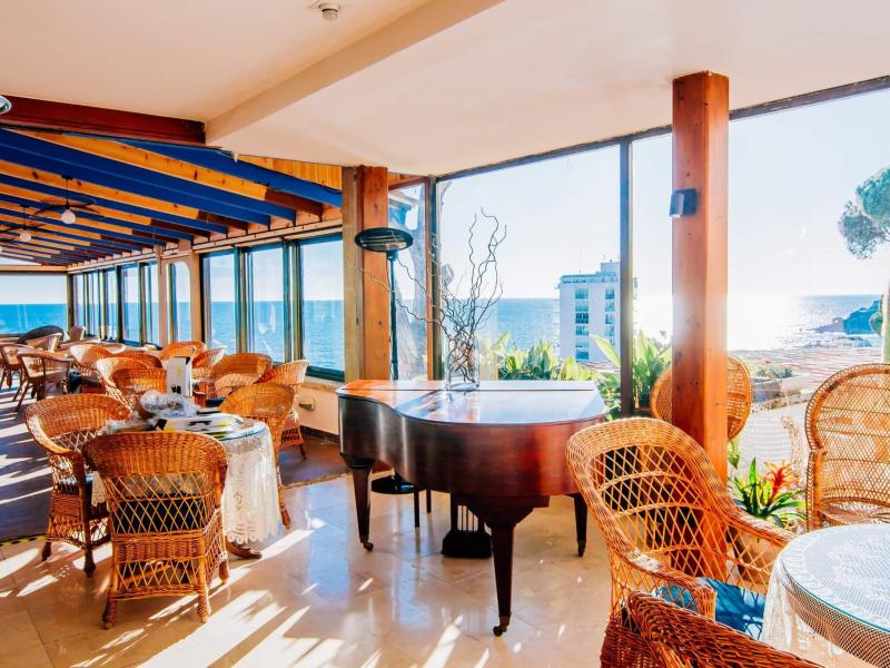 Roger De Flor By Seleqtta