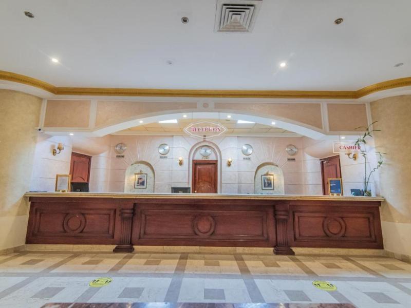 Dexon – Roma Hotel