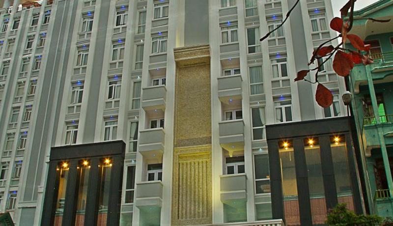 Romance Hotel