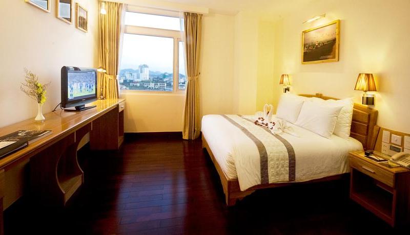 Romance Hotel