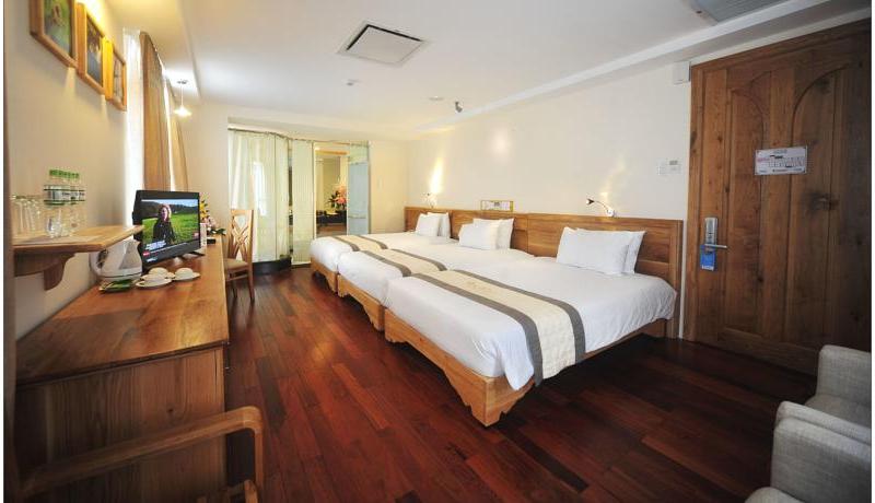 Romance Hotel