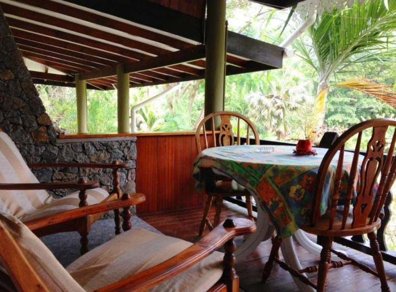 Romance Bungalows