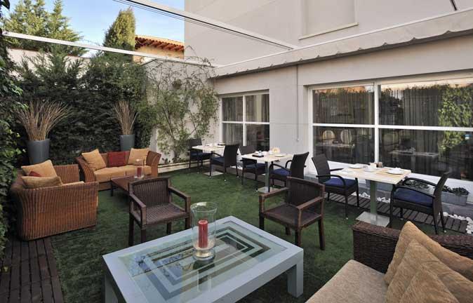 Hotel Globales Acis & Galatea