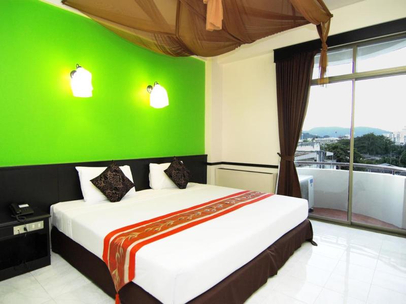 Rome Place Hotel