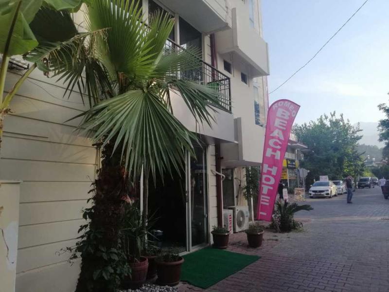 Romeo Beach Hotel