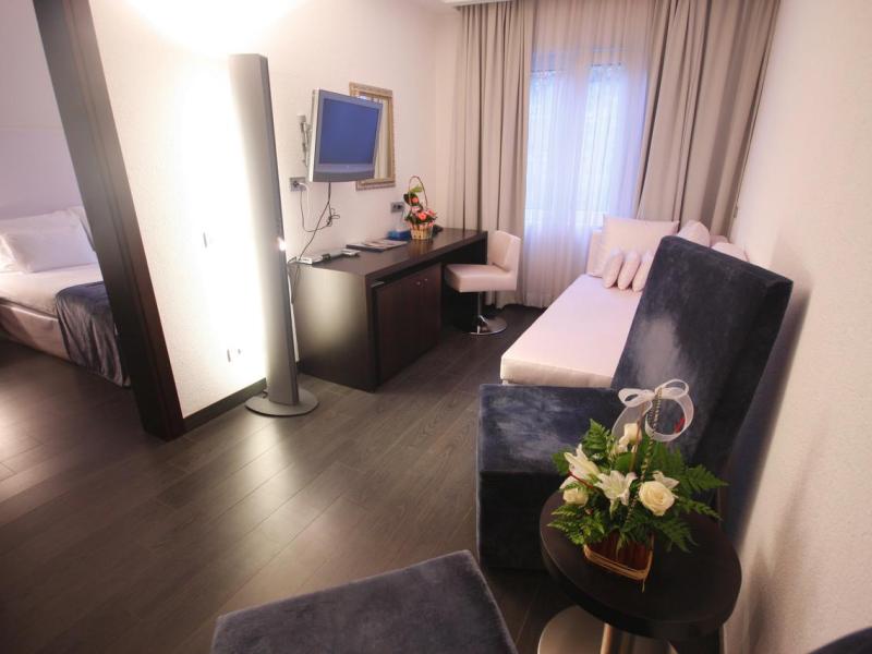 Astoria Boutique Hotel